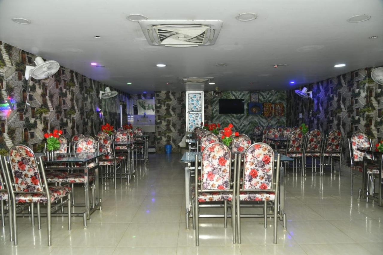 Hotel Ayush International Balasore Buitenkant foto