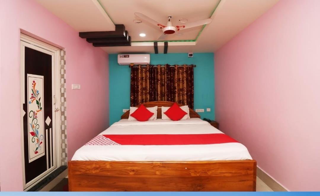 Hotel Ayush International Balasore Buitenkant foto