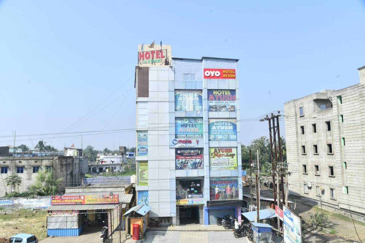 Hotel Ayush International Balasore Buitenkant foto