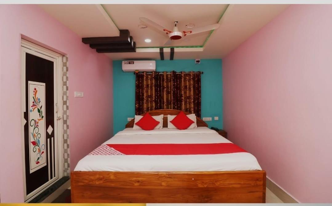 Hotel Ayush International Balasore Buitenkant foto